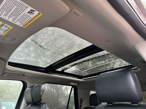 Used 2020 Ford Expedition Platinum image 21