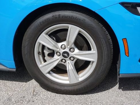 Used 2024 Ford Mustang Coupe RWD image 18