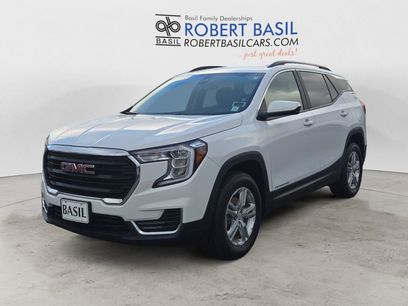 Used 2022 GMC Terrain SLE w/ Driver Convenience Package