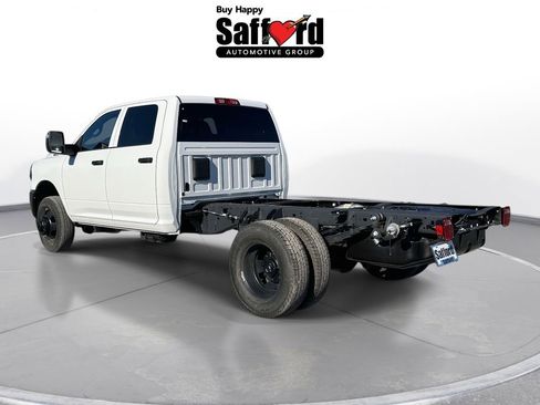 New 2026 RAM 3500 Tradesman AWD/4WD image 5