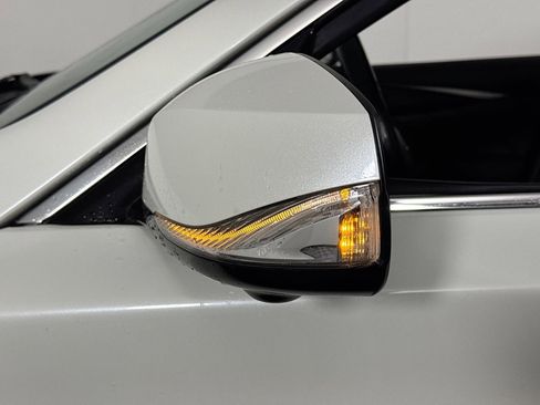 Used 2017 INFINITI Q50 Red Sport 400 image 20