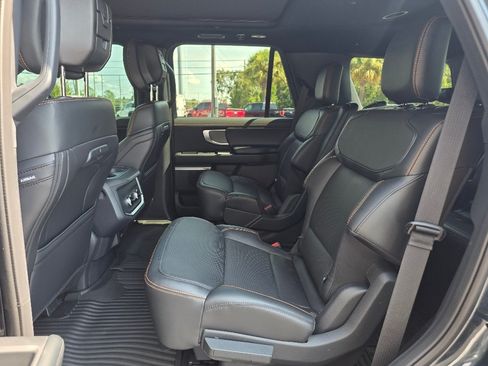 Certified 2026 Ford Expedition Tremor AWD/4WD image 18