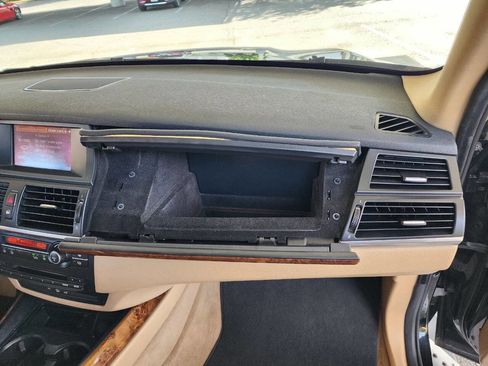 Used 2008 BMW X5 3.0si image 37