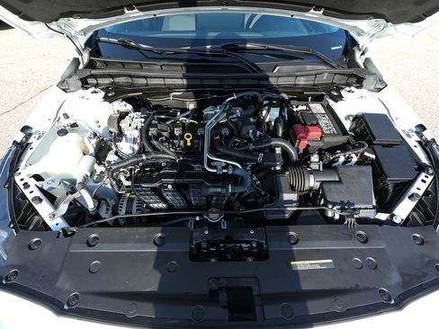 Used 2023 Nissan Altima 2.5 SV w/ SV Premium Package FWD image 21