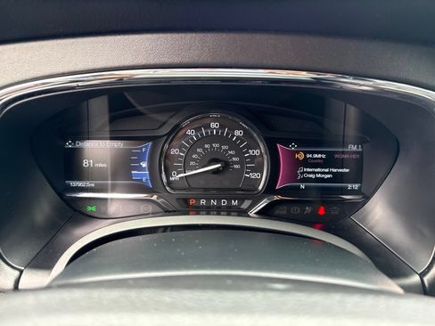 Used 2017 Lincoln Navigator Select AWD/4WD image 36