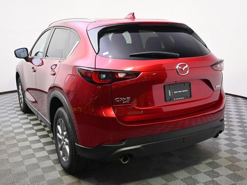 Used 2023 MAZDA CX-5 AWD 2.5 S w/ Select Package image 4