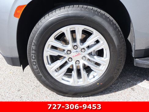 Used 2023 GMC Yukon SLT RWD image 14