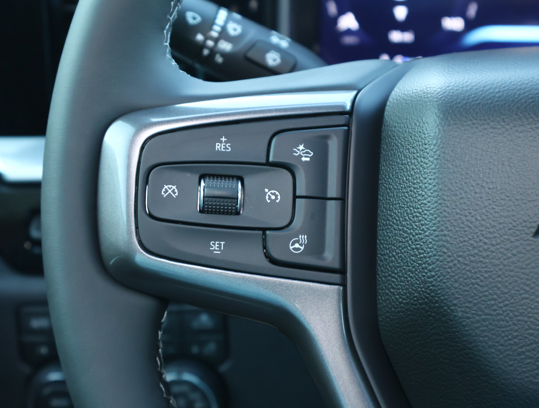 New 2026 Chevrolet Silverado 2500 High Country w/ Midnight Edition AWD/4WD image 15