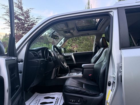 Used 2011 Toyota 4Runner Limited RWD image 13