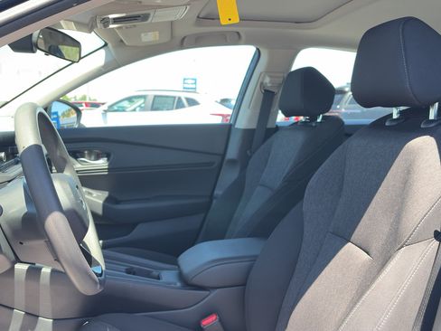 Used 2024 Honda Accord EX image 12