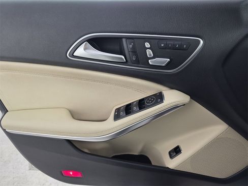 Used 2019 Mercedes-Benz CLA 250 4MATIC image 26