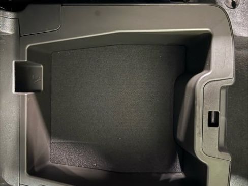 Used 2022 Chevrolet Silverado 1500 LT w/ Protection Package image 28