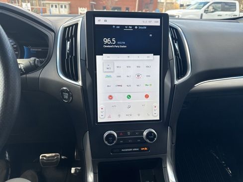Certified 2022 Ford Edge ST image 4