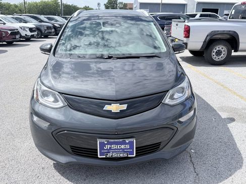 Used 2017 Chevrolet Bolt Premier w/ Driver Confidence II Package FWD image 2