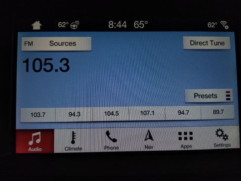 Used 2019 Ford Explorer XLT w/ Equipment Group 202A FWD image 25