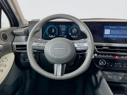 Used 2024 Hyundai Sonata SEL image 18