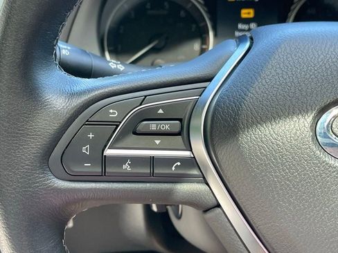 Used 2023 INFINITI Q50 Sensory AWD/4WD image 17