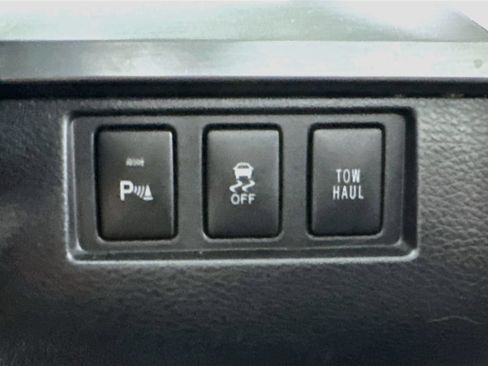 Used 2014 Toyota Tundra Platinum AWD/4WD image 20