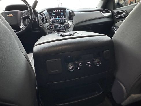 Used 2018 Chevrolet Tahoe LT w/ Luxury Package image 16