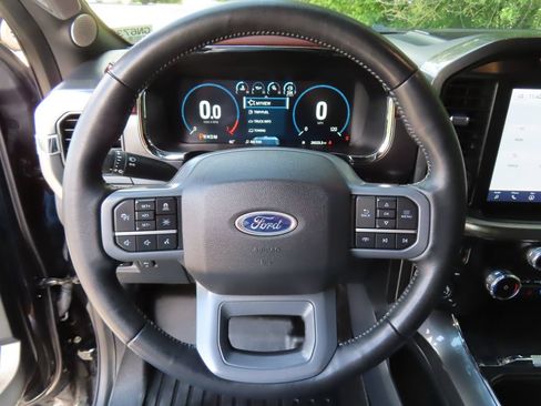 Used 2023 Ford F150 Lariat w/ Equipment Group 502A High AWD/4WD image 20