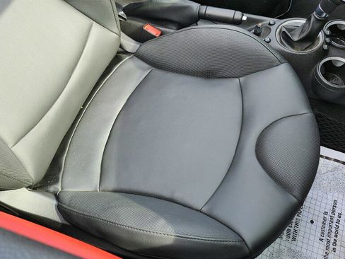Used 2015 MINI Cooper Roadster S FWD image 27