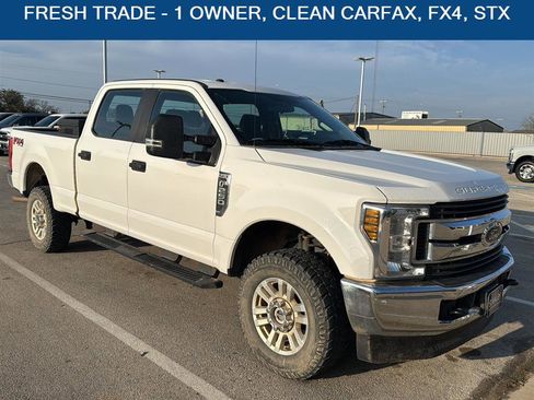 Used 2019 Ford F250 XL w/ STX Appearance Package image 1
