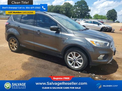 Used 2018 Ford Escape SE w/ SE Sync 3 Package AWD/4WD image 5