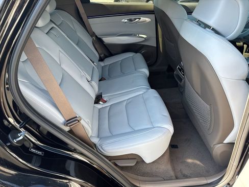 New 2026 Genesis GV70 2.5T Advanced AWD/4WD image 15