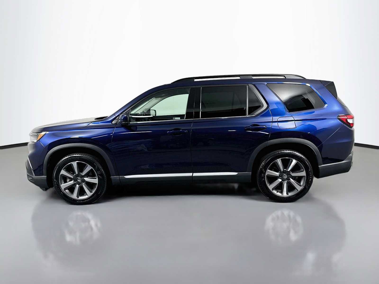 Certified 2024 Honda Pilot Elite image 4