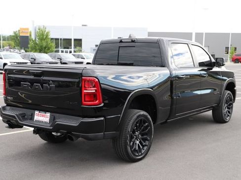 Used 2025 RAM 1500 Limited AWD/4WD image 4
