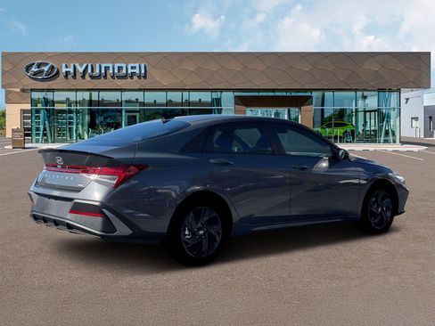 New 2026 Hyundai Elantra Sport FWD image 7