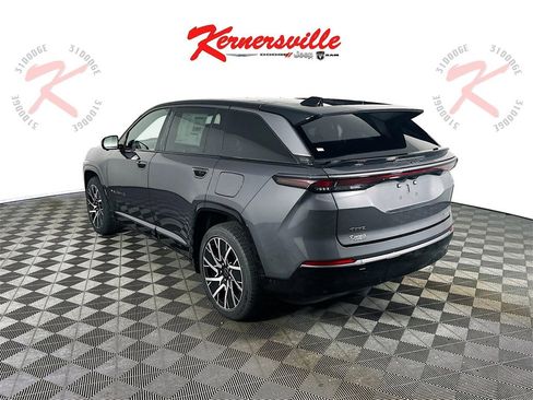 New 2025 Jeep Wagoneer S Limited image 5