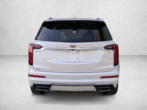 Used 2024 Cadillac XT6 Premium Luxury w/ Technology Package AWD/4WD image 6