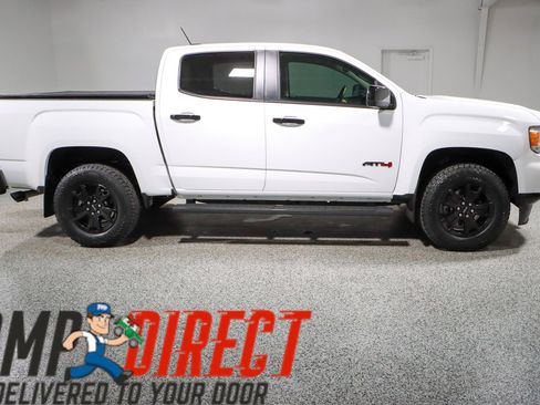 Used 2022 GMC Canyon AT4 image 6