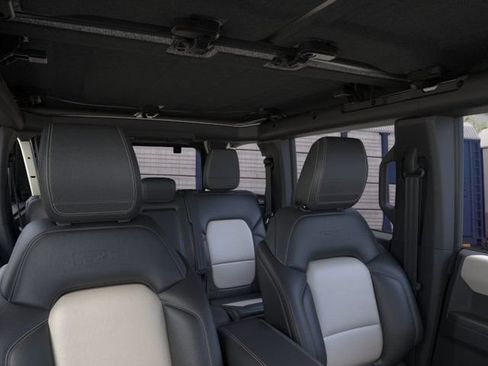 New 2026 Ford Bronco Outer Banks AWD/4WD image 12