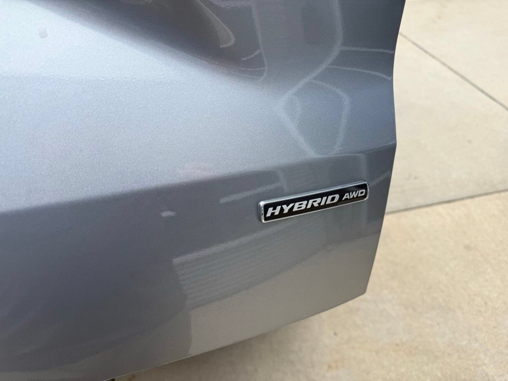 Certified 2021 Ford Escape SEL AWD/4WD image 16