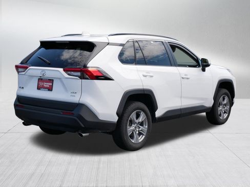 Certified 2025 Toyota RAV4 XLE AWD/4WD image 7