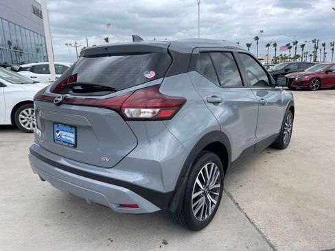 Certified 2024 Nissan Kicks SV FWD image 3