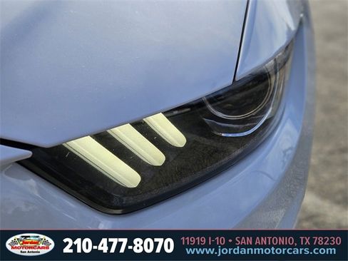 Used 2017 Ford Mustang Shelby GT350 image 10