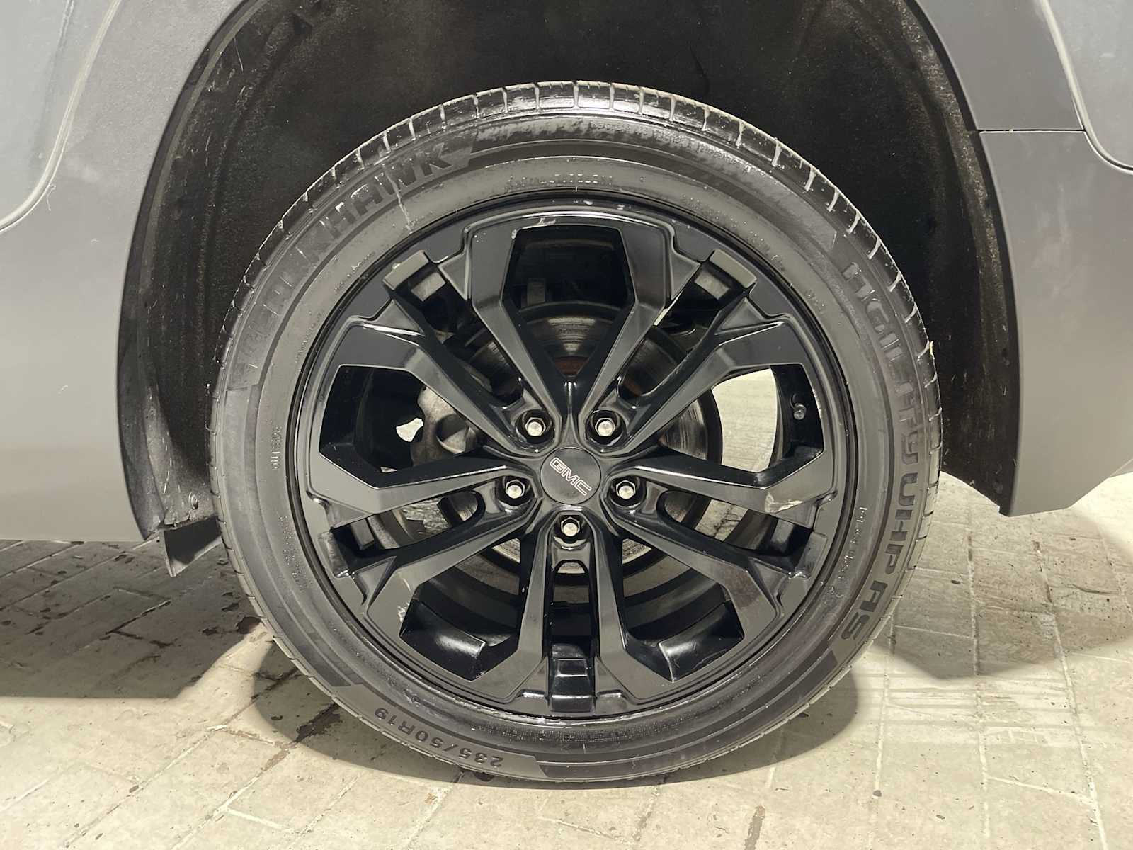 Used 2020 GMC Terrain SLE w/ Driver Convenience Package AWD/4WD image 8