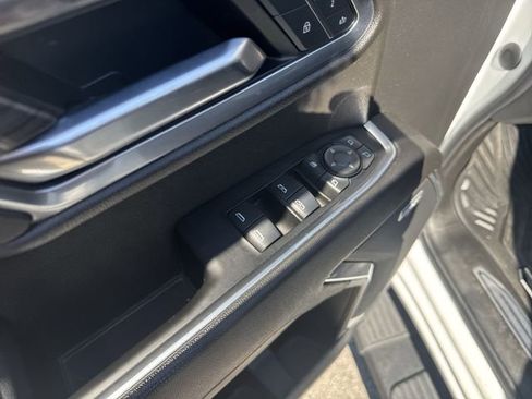 Used 2022 Chevrolet Silverado 1500 LTZ image 22