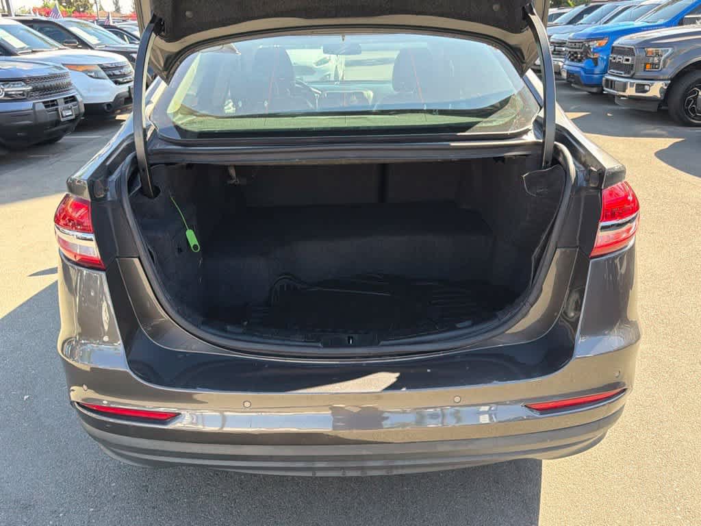 Certified 2019 Ford Fusion SE FWD image 17