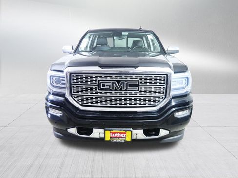 Used 2018 GMC Sierra 1500 Denali image 2