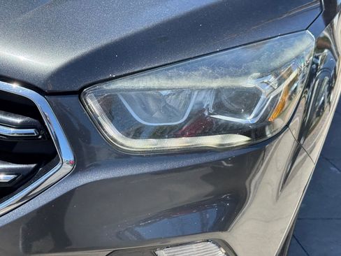 Used 2017 Ford Escape SE w/ Equipment Group 201A AWD/4WD image 11