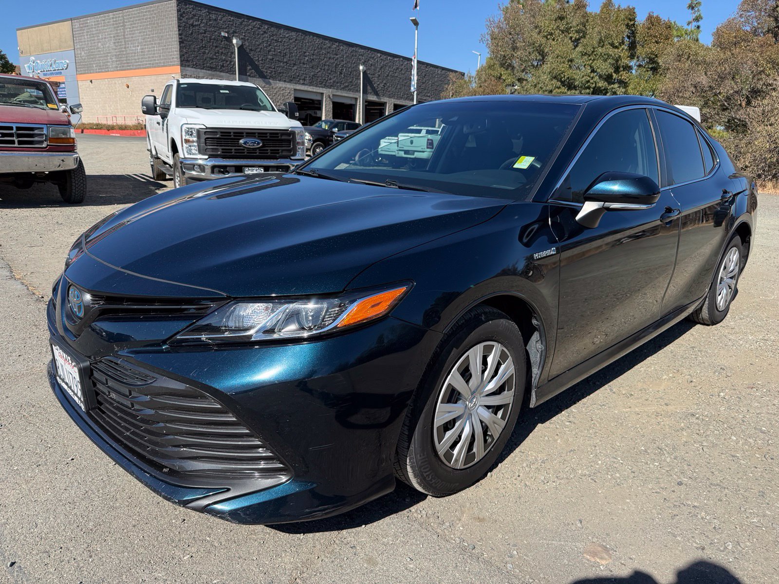 Used 2019 Toyota Camry LE w/ Audio Package FWD image 1