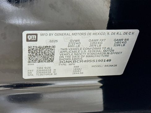 Certified 2025 Chevrolet Blazer LT FWD image 30