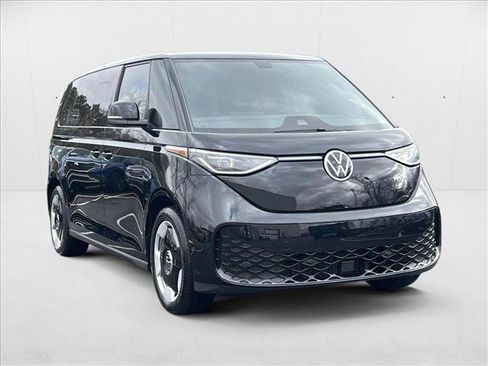 New 2025 Volkswagen ID. Buzz Pro S image 3