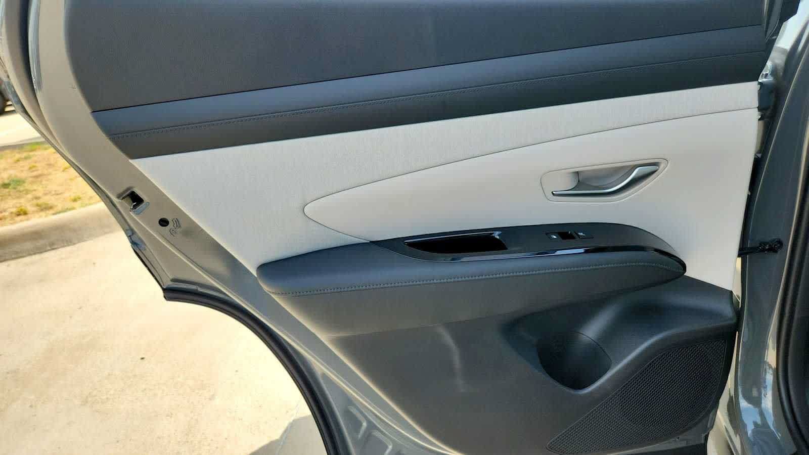 New 2026 Hyundai Tucson Limited FWD image 27