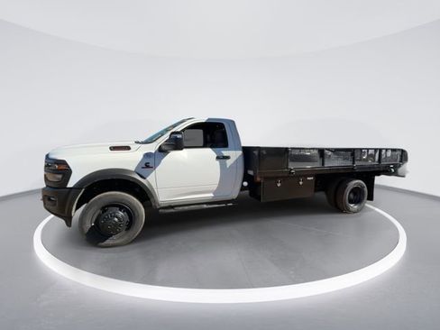 New 2026 RAM 5500 Tradesman AWD/4WD image 4