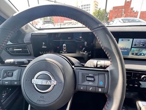 New 2025 Nissan Kicks SR image 20